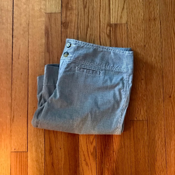 Madison Striped Shorts Size 10 - Picture 2 of 4